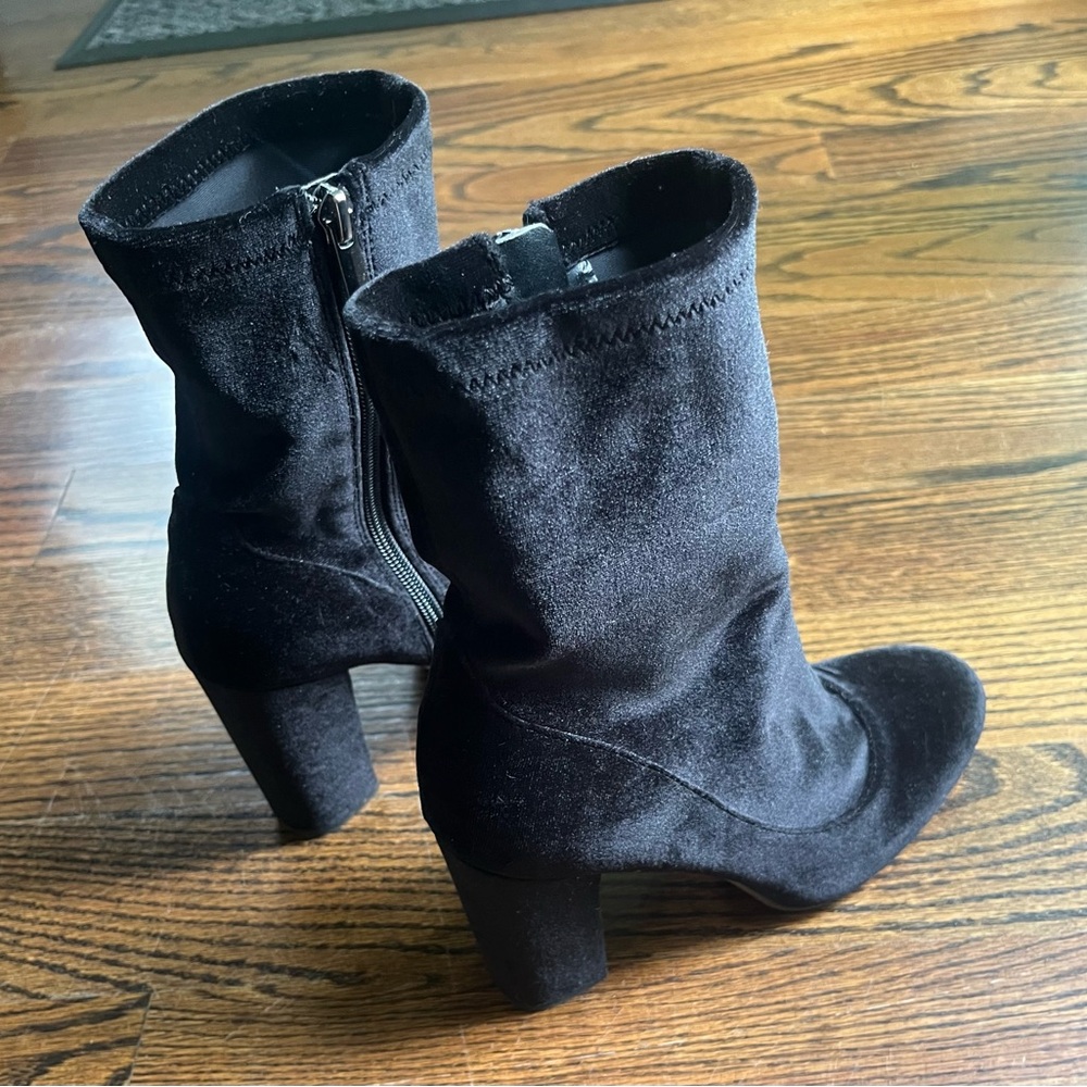 Sam Edelman Calexa Sock Bootie Women's Size 7.5 Velvet 3.75" Block Heel Zip
